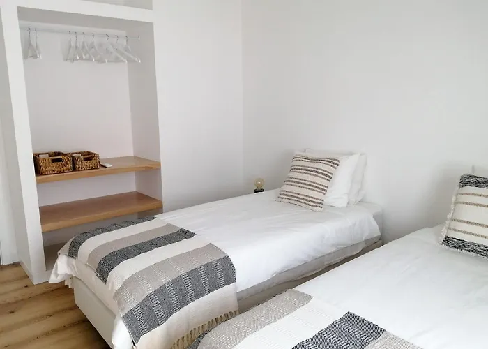 Terreiro Ocean House - Unique Seaside Escape